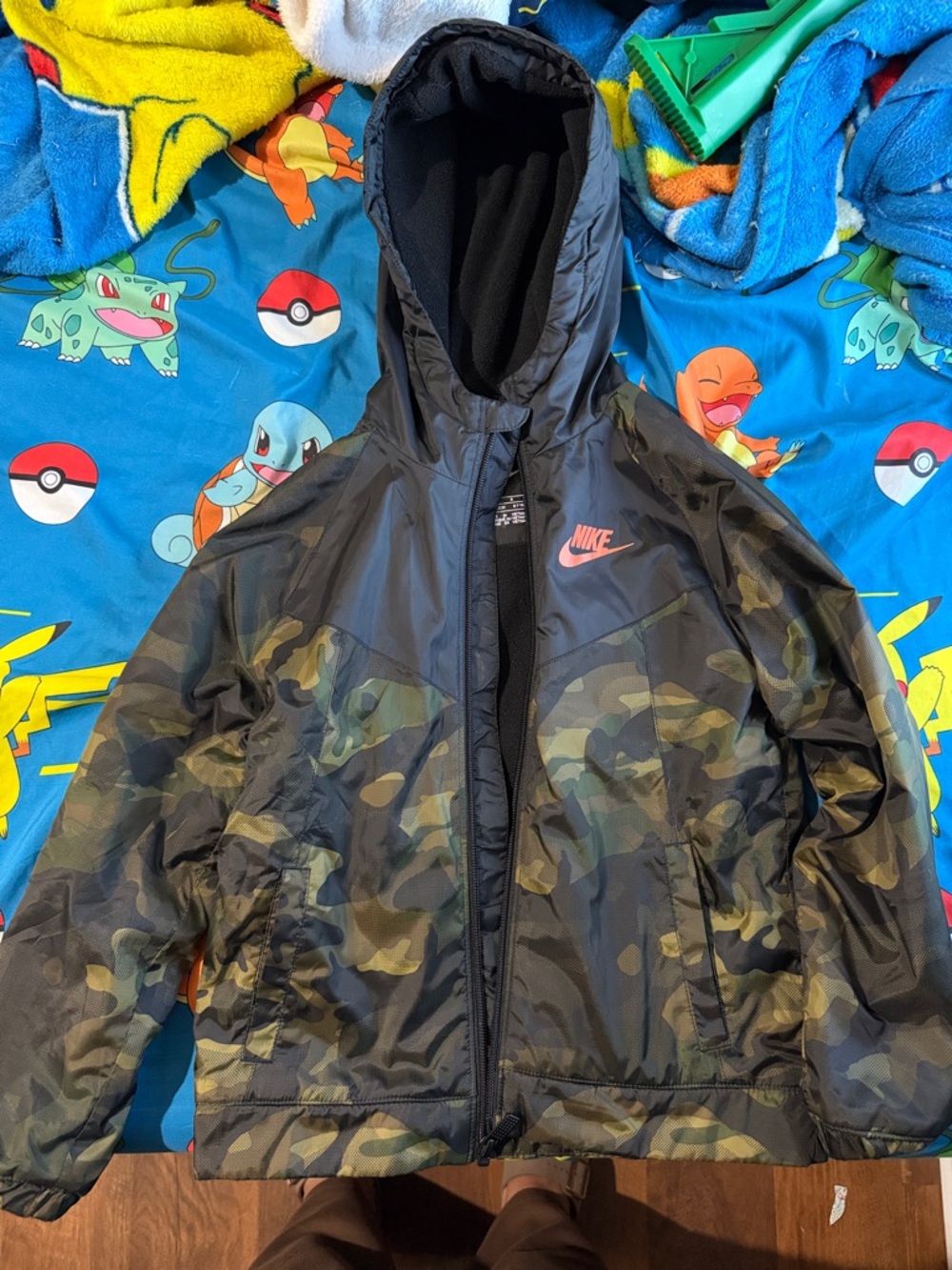 Nike Kids' Camo Hooded Puffer Jacket - Black & Olive Green